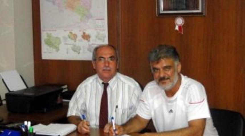 Emirspor, Erdal Yeni&ccedil;eri İle Anlaştı