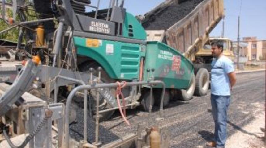 40 Derece Sıcakta Asfalt D&ouml;k&uuml;yorlar