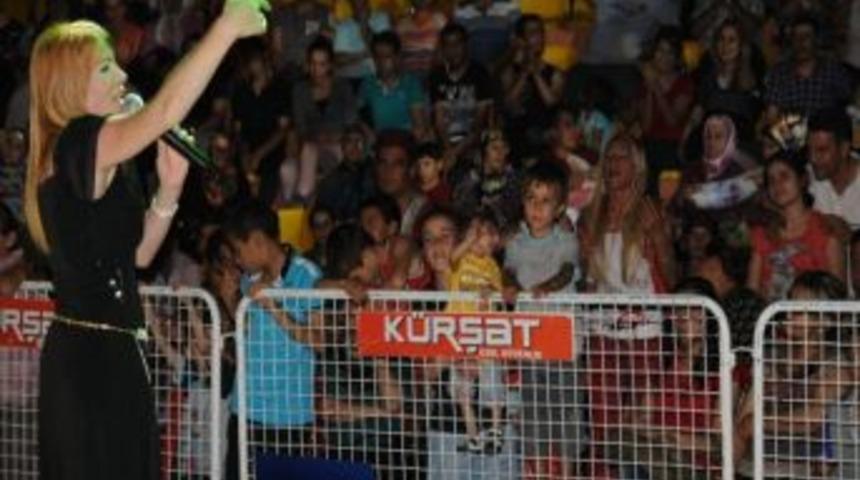 Ramazan Şenliklerinde Karadeniz R&uuml;zgarı Esti