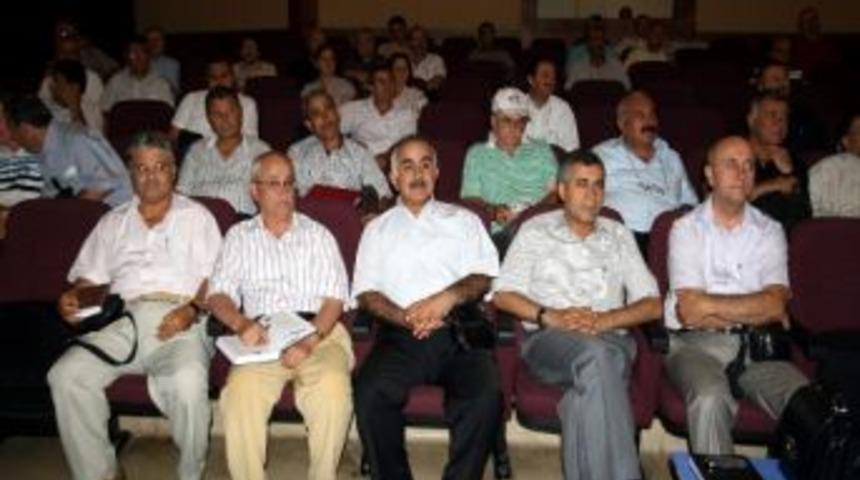 Uşak’taki Fahri Trafik Müfettişlerine Eğitim