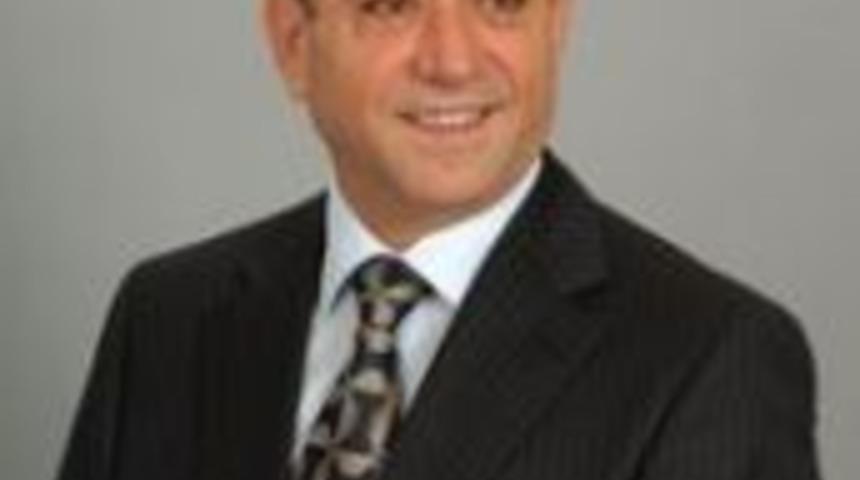 Halil Pişkin Hak'ka y&uuml;r&uuml;d&uuml;