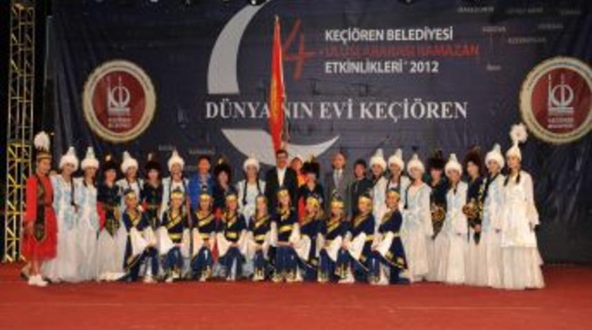Kırgızlar, K&uuml;lt&uuml;rlerini Ke&ccedil;i&ouml;ren'de Tanıttı