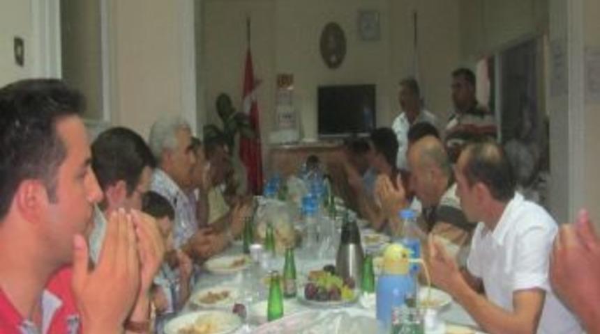 Ankara Kumrulular Derneği Hemşehrilerini İftar Yemeğinde Buluşturdu