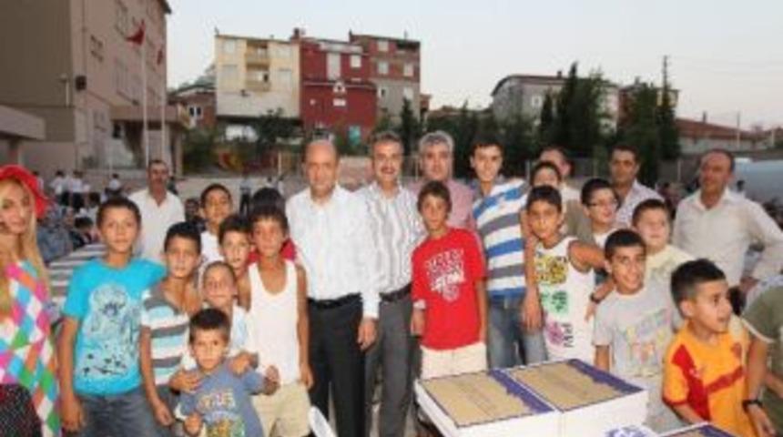 Cumhuriyet Mahallesi Sakinleri İftarda Bir Araya Geldi