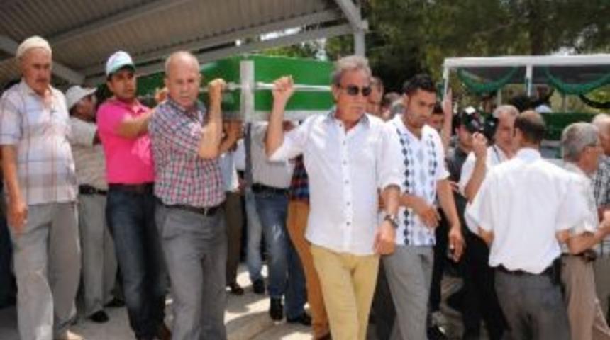 Sanat&ccedil;ı Faruk Tınaz&rsquo;ın Acı G&uuml;n&uuml;