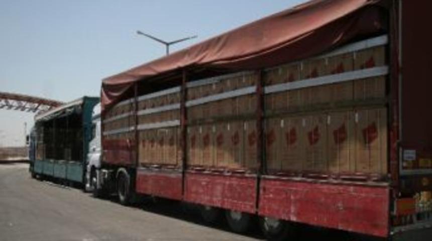 Konteyner Kentte Kalan Sığınmacılara Buzdolabı Dağıtılıyor