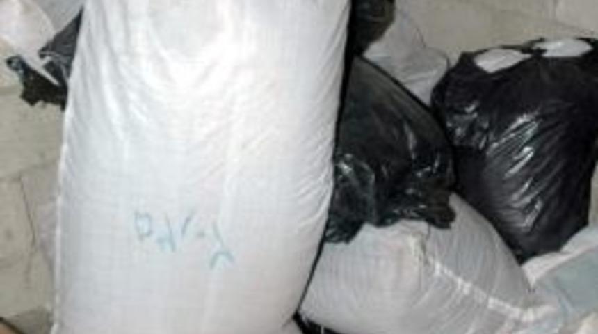 Van'da Ka&ccedil;ak &Ccedil;ay Operasyonu