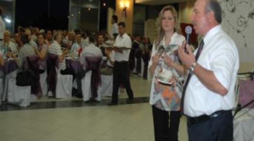 Manisa Esnaf Ve Sanatkarlar Odası&rsquo;ndan İftar Yemeği