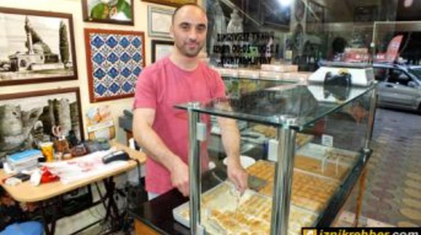 İznik S&uuml;tl&uuml; Nuriye ile  Meşhur Olmaya Başladı