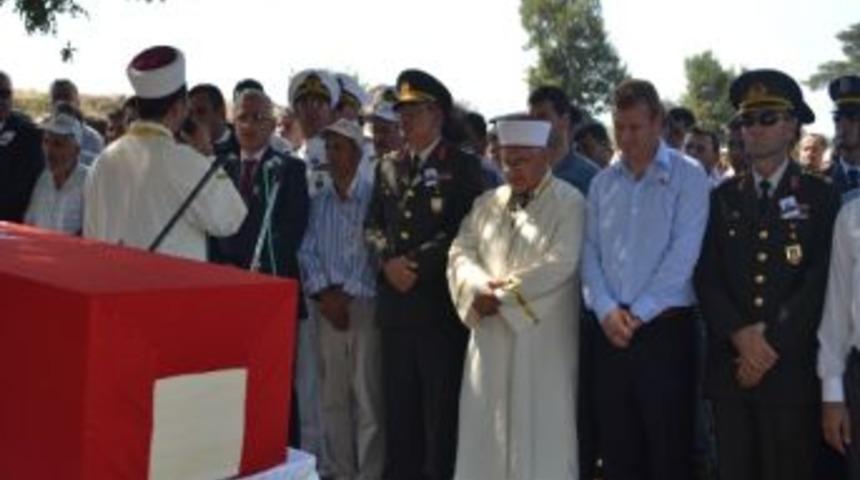 Şehit Er Son Kez Baba Ocağında