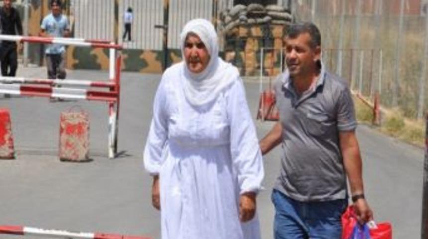 79 Yaşındaki Sitti Ana Serbest