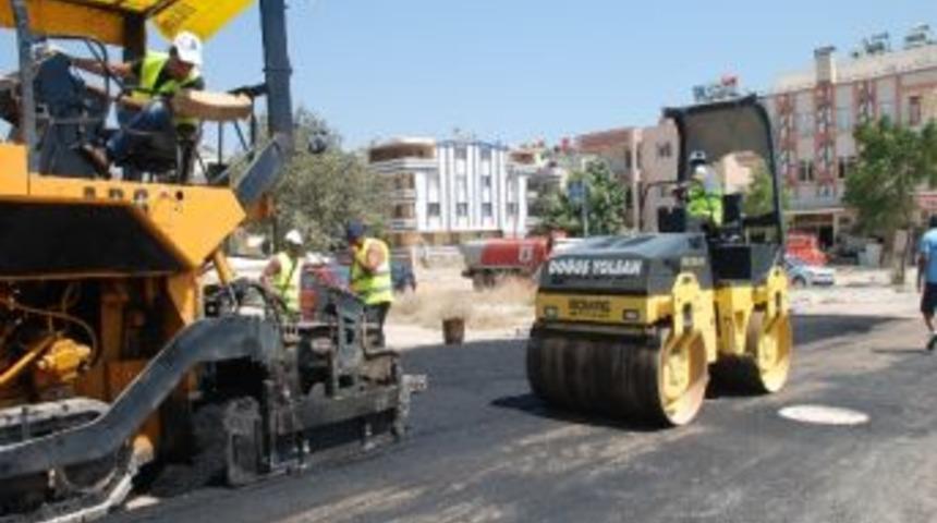 Didim Belediyesinden Sıcak Asfalt Çalışması