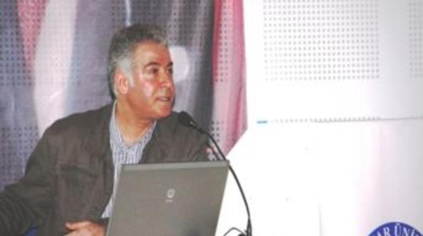 Dp&uuml;, G&uuml;zel Sanatlar Fak&uuml;ltesi Grafik B&ouml;l&uuml;m&uuml; Mezunu &Ouml;ğrencinin Lisans Bitirme Tezine İlgi