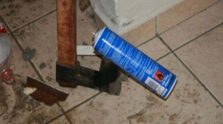 Sinek İlacı Bomba Gibi Patladı