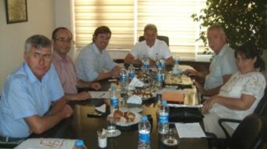 Dto&rsquo;da Mega Yat Sekt&ouml;r&uuml;n&uuml;n Sorunları Ele Alındı