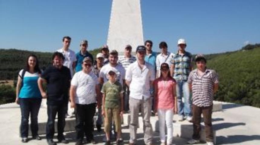 Uzunk&ouml;pr&uuml; T&uuml;rk Ocakları Derneğinden &Ccedil;anakkale Gezisi