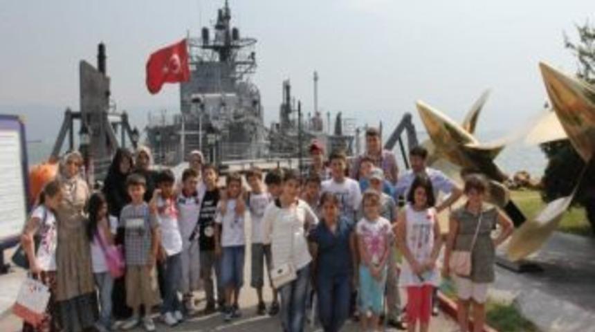 Akv &Ccedil;ocuk Kul&uuml;b&uuml; Kocaeli'ni Gezdi