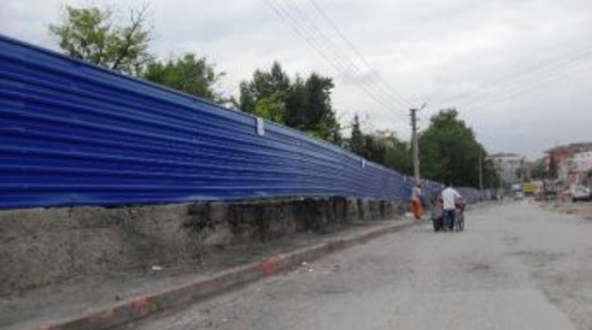 Bahariye Caddesi&rsquo;ne Bariyerli &Ouml;nlem