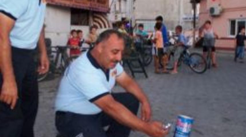 Şark&ouml;y&rsquo;de Beş Yıldır İftar Topu Atılıyor