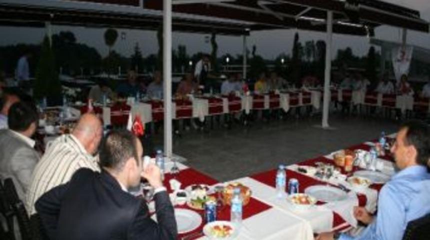 Kızılay Gazeciler Bayramını Unutmadı