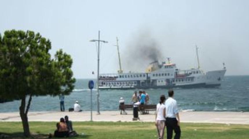 İstanbullular Deniz Kenarında Serinliyor