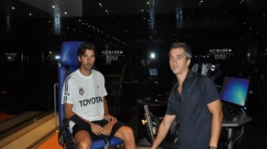 Beşiktaşlı Julien Escud&eacute;, Sağlık Kontrol&uuml;nden Ge&ccedil;ti