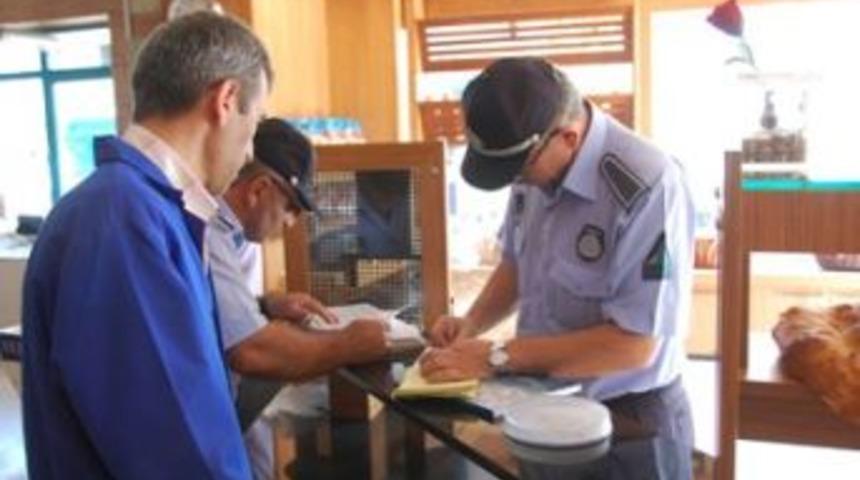 Kartepe Zabıtası&rsquo;ndan ramazan denetimi