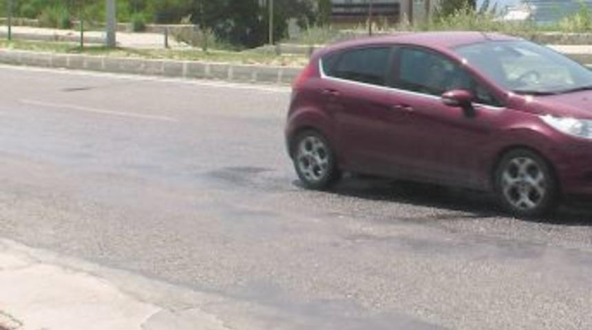 Kuşadası Nemle Birlikte Kavruluyor