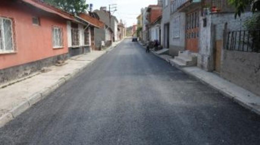 Boz&uuml;y&uuml;k&rsquo;te Asfalt &Ccedil;alışmaları Hız Kesmeden Devam Ediyor