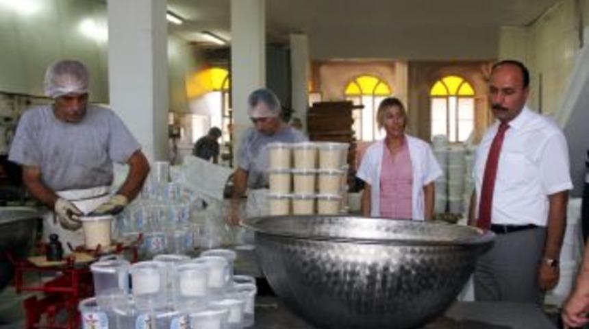 Toplu Iftarlara Yemek Sağlayan Işyerleri Denetlendi