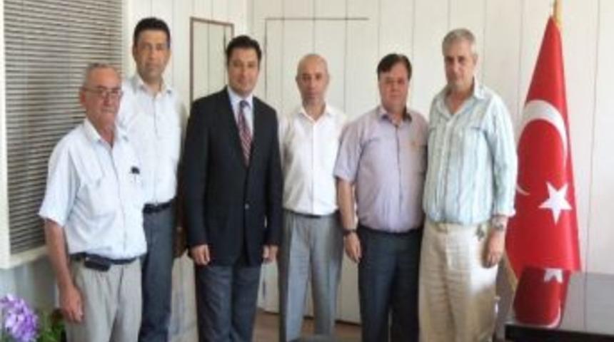 &Ouml;demiş Muhtarlar Derneği Başkanı Nihat Savuran'dan Yeni Emniyet M&uuml;d&uuml;r&uuml;ne Ziyaret