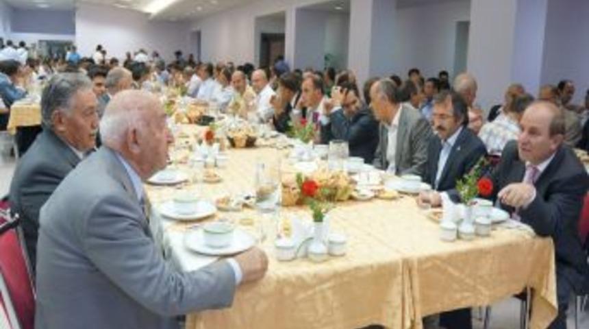 Şifa'dan Protokole Iftar
