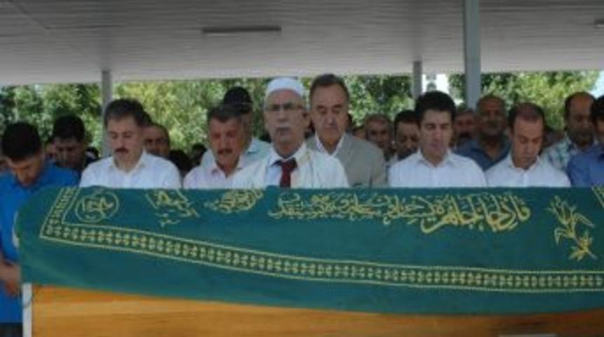 Avrupa Malatyalılar Fedarasyonu Başkanı Alabaş&rsquo;ın Babası Toprağa Verildi