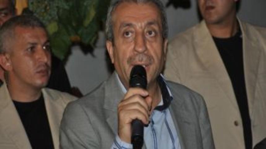 Bakan Eker, Yer Sofrasında İftar Yaptı