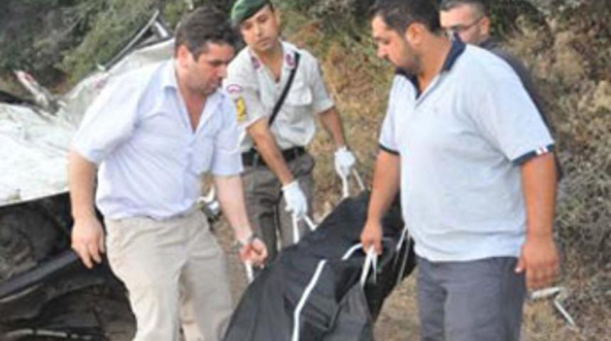 Erik toplama dönüşü kaza: 2 ölü