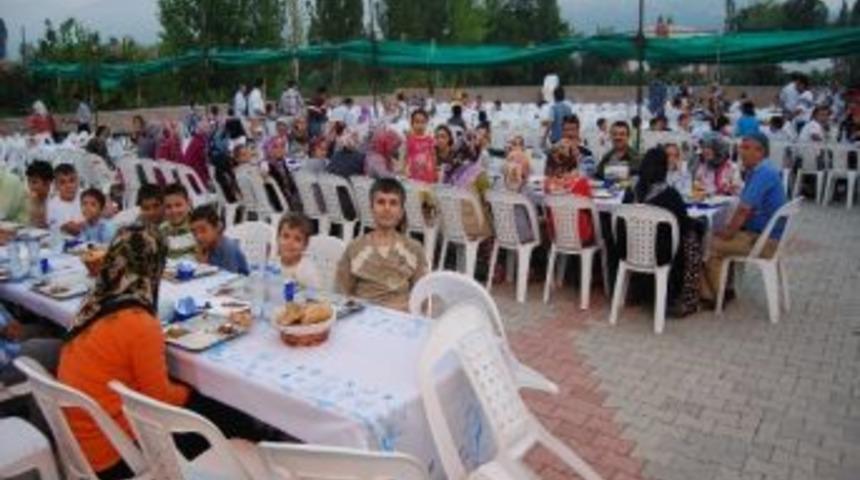 Gemlik&rsquo;te İftar Coşkusu