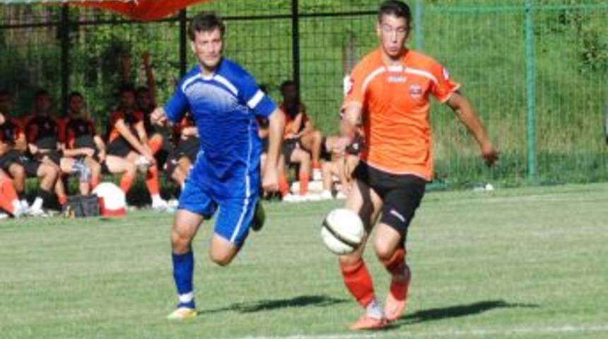 Adanaspor Kartepe'de G&uuml;&ccedil; Depoluyor