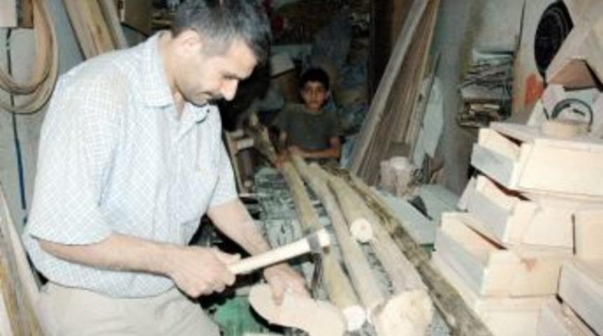 Tahta Takunyalar Teknolojiye Yenik D&uuml;şt&uuml;