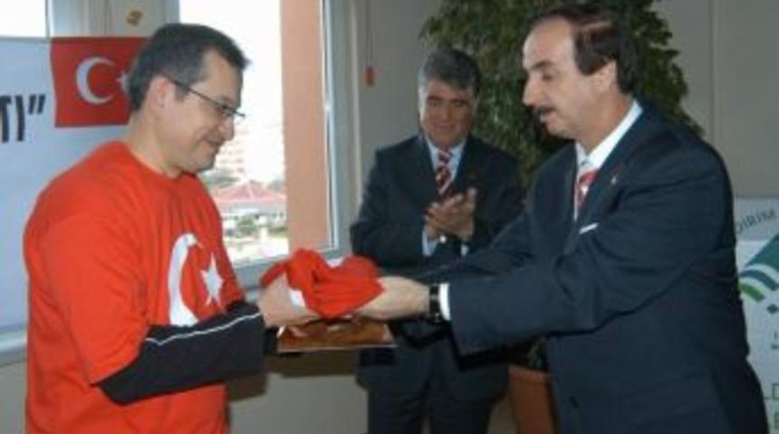 Bursalı Dağcılar 5 Bin Metrelik Kazbek Dağına Tırmanacak