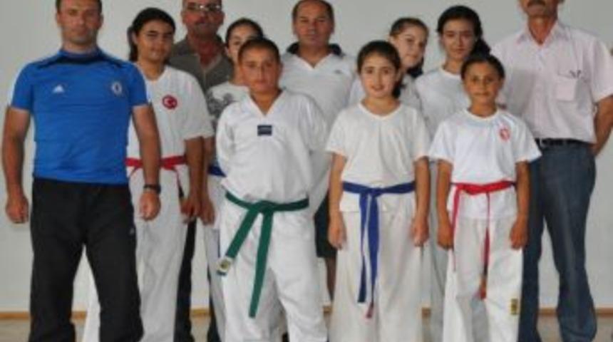 Helvacı&rsquo;da Yaz Spor Okuluna B&uuml;y&uuml;k İlgi