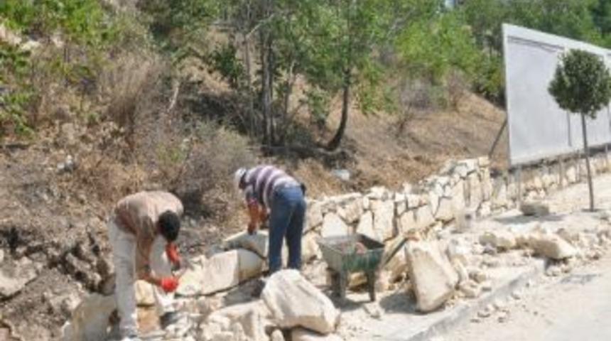 &Ccedil;&ouml;l Sıcakları Aliağa Belediyesi&rsquo;nin Hızını Kesemedi