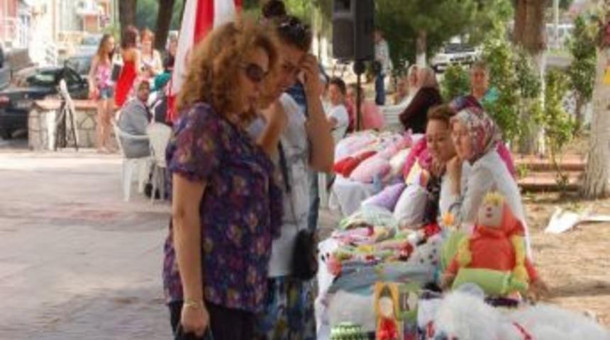 Lapseki&rsquo;de Atık Eşya Sergisi A&ccedil;ıldı