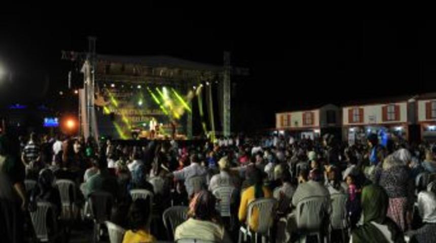 İbrahim Sadri, Mamaklı Şiirseverlerle Buluştu