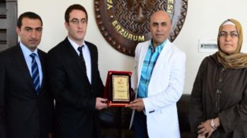 Korkut'a Kızılay'dan Meydan Teşekk&uuml;r&uuml;