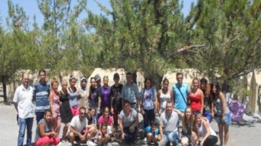Mahalli Gen&ccedil;lik Kampı Sona Erdi