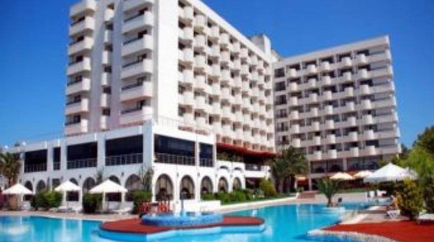 &Ccedil;evreci Otel &Ccedil;evresel Faaliyetleriyle Parmak Isırtıyor