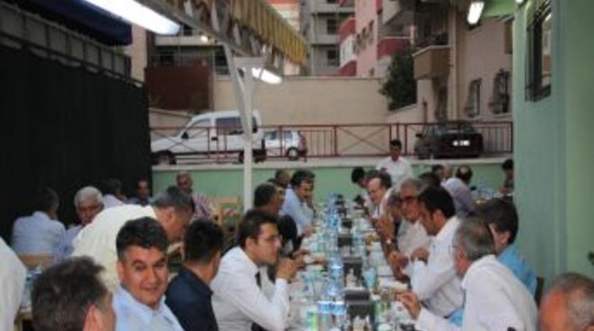 Muhasebeciler Konyalı B&uuml;rokratlarla Buluştu