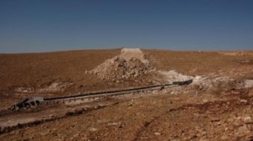 Kantar K&ouml;pr&uuml;s&uuml; Bağlantı Yolu Sıcağa Rağmen &Ccedil;alışmaları S&uuml;r&uuml;yor