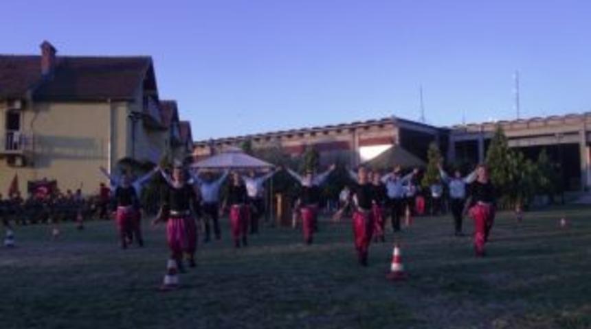 Nk&uuml;, Halk Dansları Topluluğu Kosova&rsquo;da G&ouml;steri Yaptı