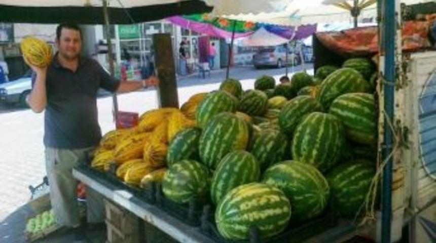 Hisarcık&rsquo;ta Artan Sıcaklar, Kavun Ve Karpuz Satıcılarına Yaradı